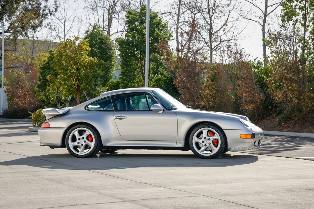 1997 Porsche 993 Turbo - Image 10 of 31