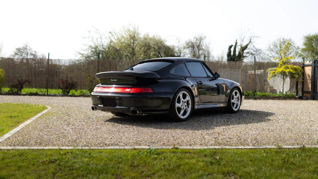 1997 Porsche 993 Turbo - Image 8 of 31