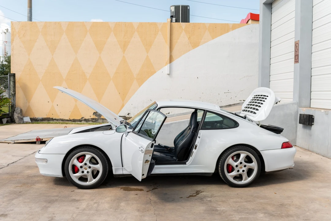 1997 Porsche 993 Turbo - Image 10 of 31