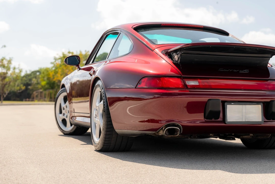1997 Porsche 993 Carrera S - Image 11 of 31