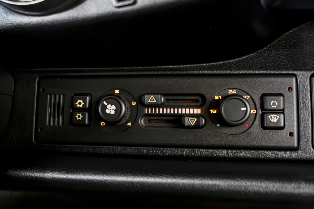 1997 Porsche 911 - Image 15 of 21