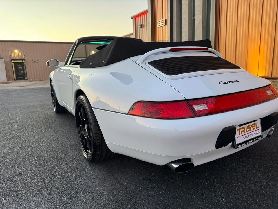 1997 Porsche 911 - Image 14 of 31