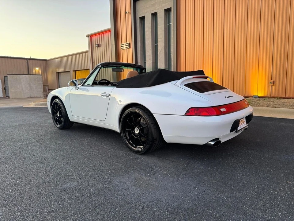1997 Porsche 911 - Image 6 of 31