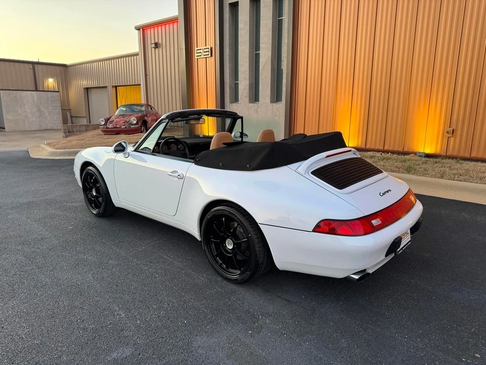 1997 Porsche 911 - Image 3 of 31