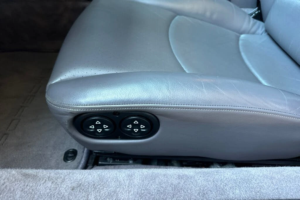 1997 Porsche 993 Carrera - Image 14 of 31