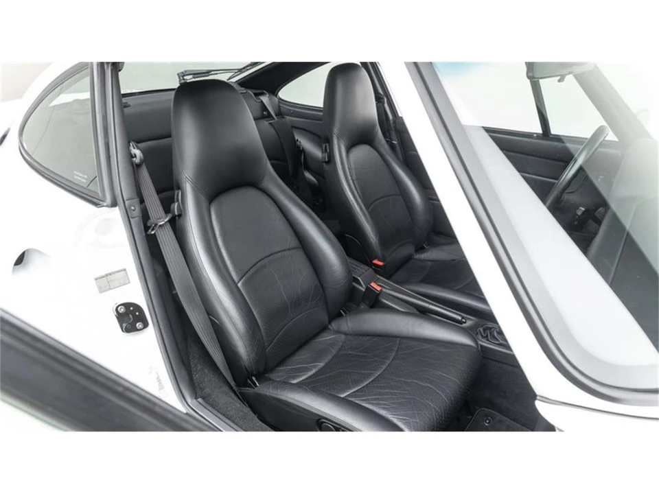 1997 Porsche 993 Carrera - Image 9 of 31