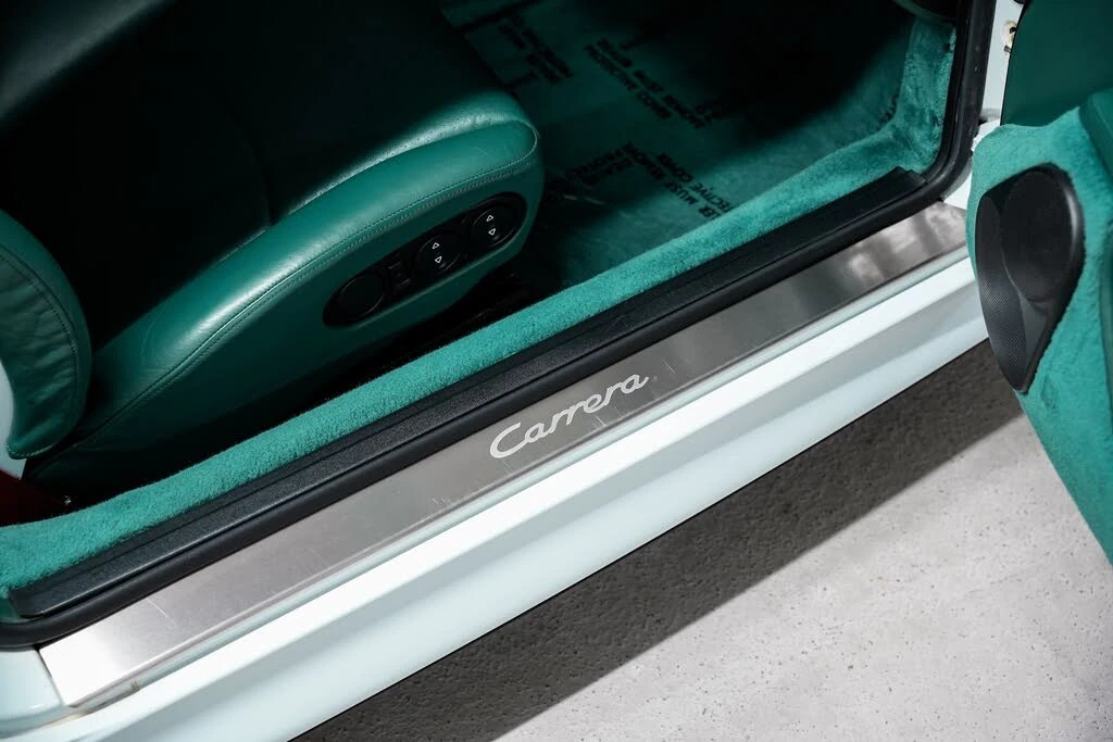 1997 Porsche 993 Carrera - Image 27 of 31