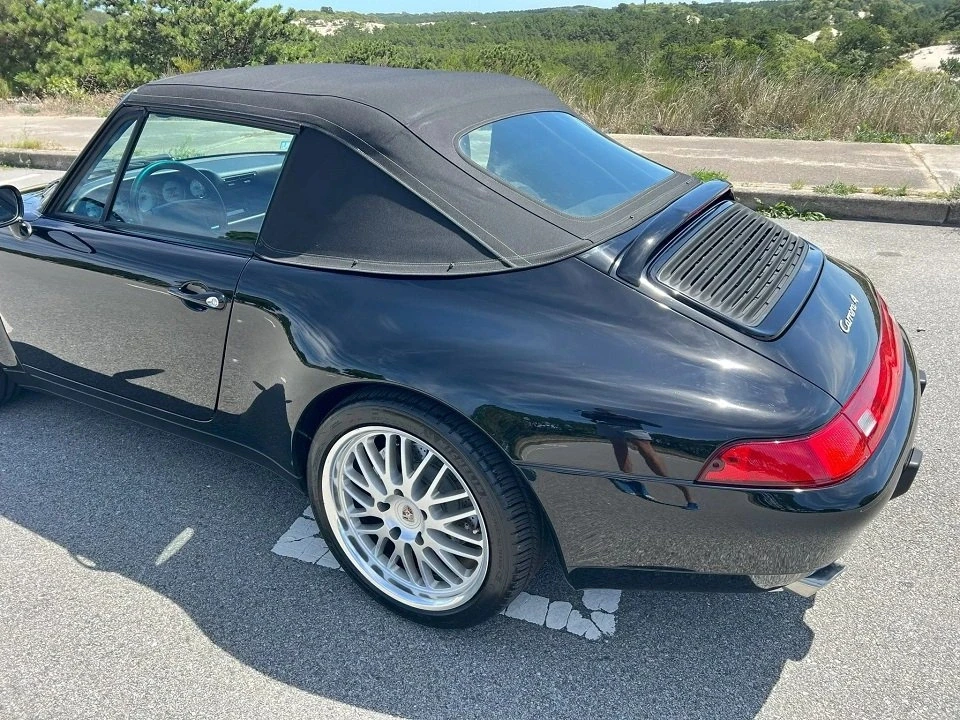 1997 Porsche 993 Carrera 4 - Image 9 of 14