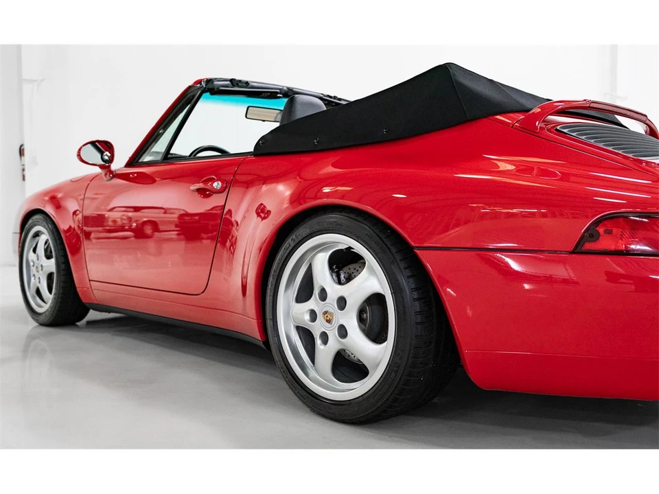 1997 Porsche 993 Carrera - Image 27 of 31