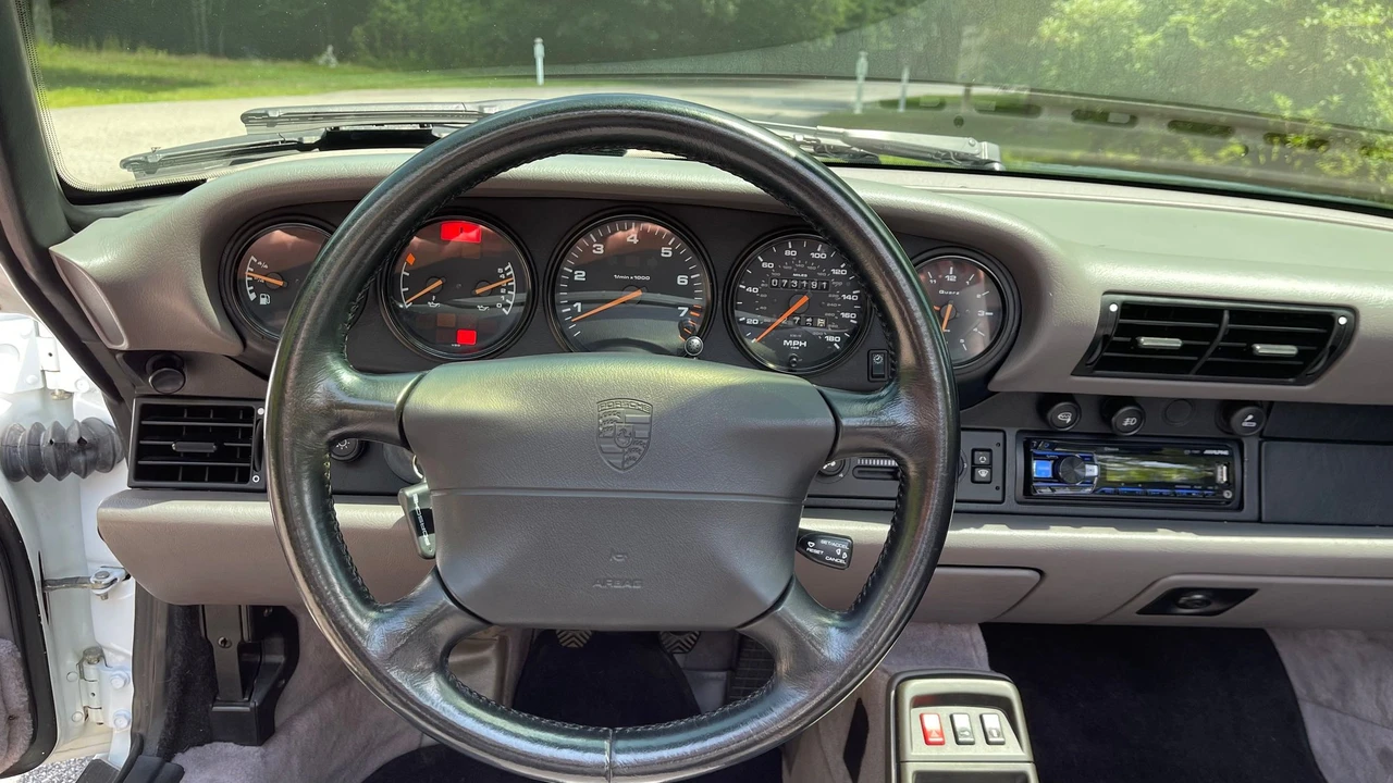 1997 Porsche 993 Carrera - Image 11 of 16