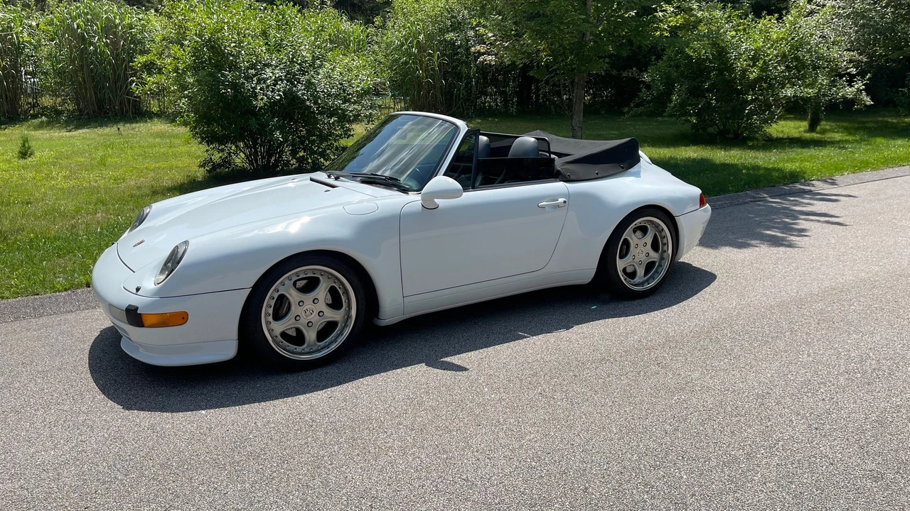 1997 Porsche 993 Carrera - Image 12 of 16