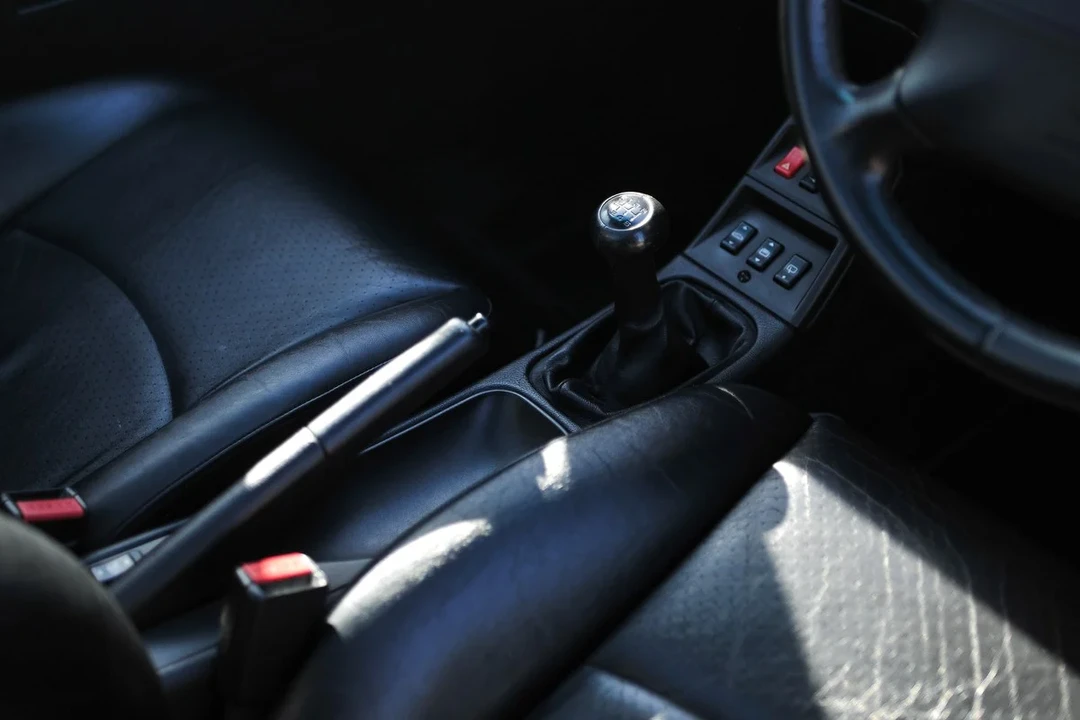 1997 Porsche 993 Targa - Image 16 of 30