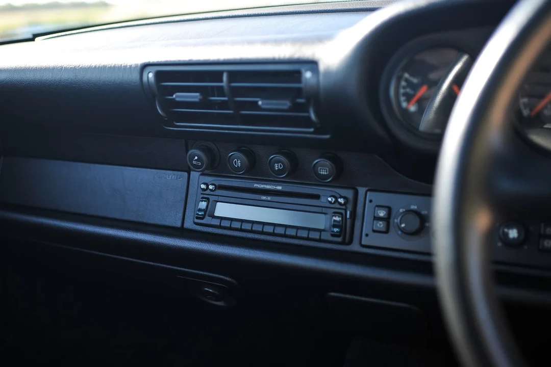 1997 Porsche 993 Targa - Image 19 of 30