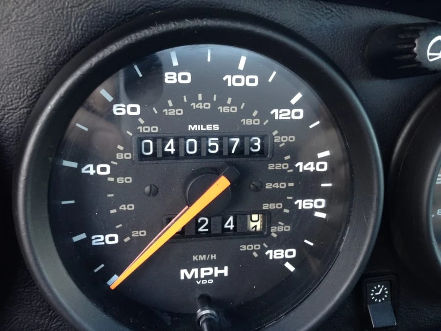 1997 Porsche 993 Carrera 4S - Image 6 of 8