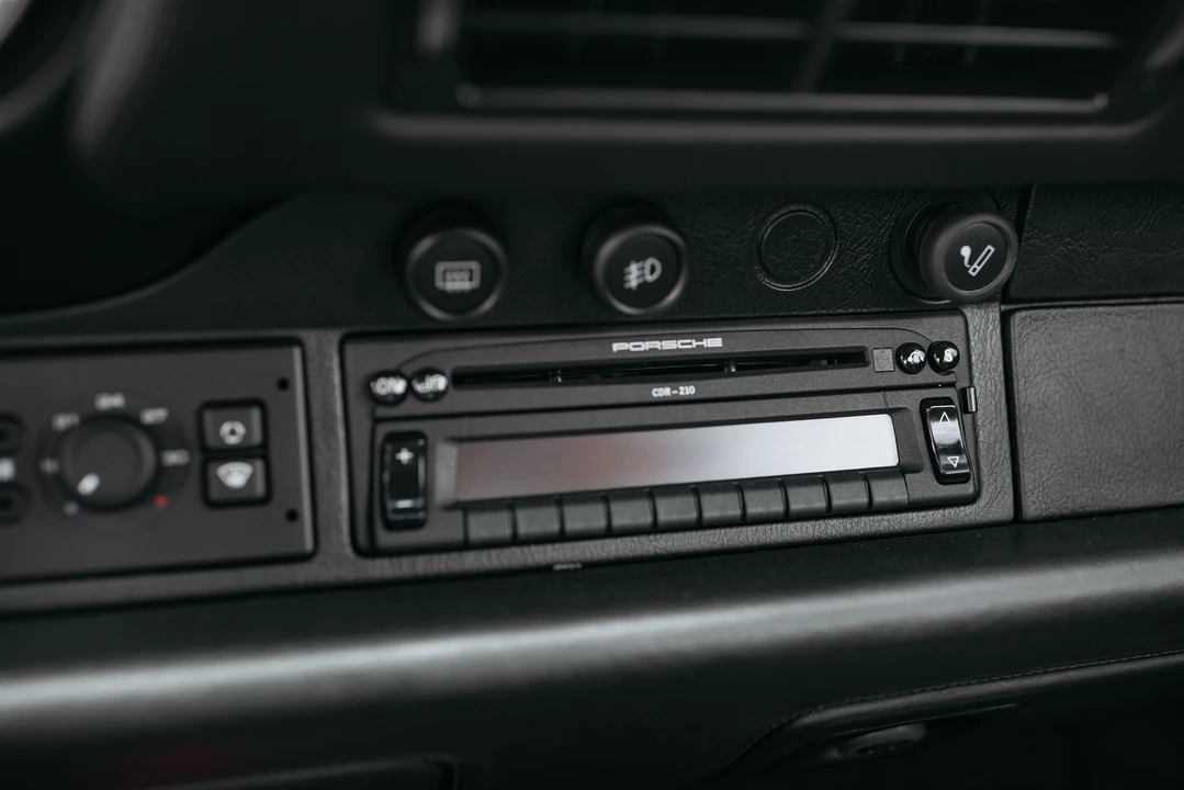 1997 Porsche 993 Turbo - Image 28 of 31