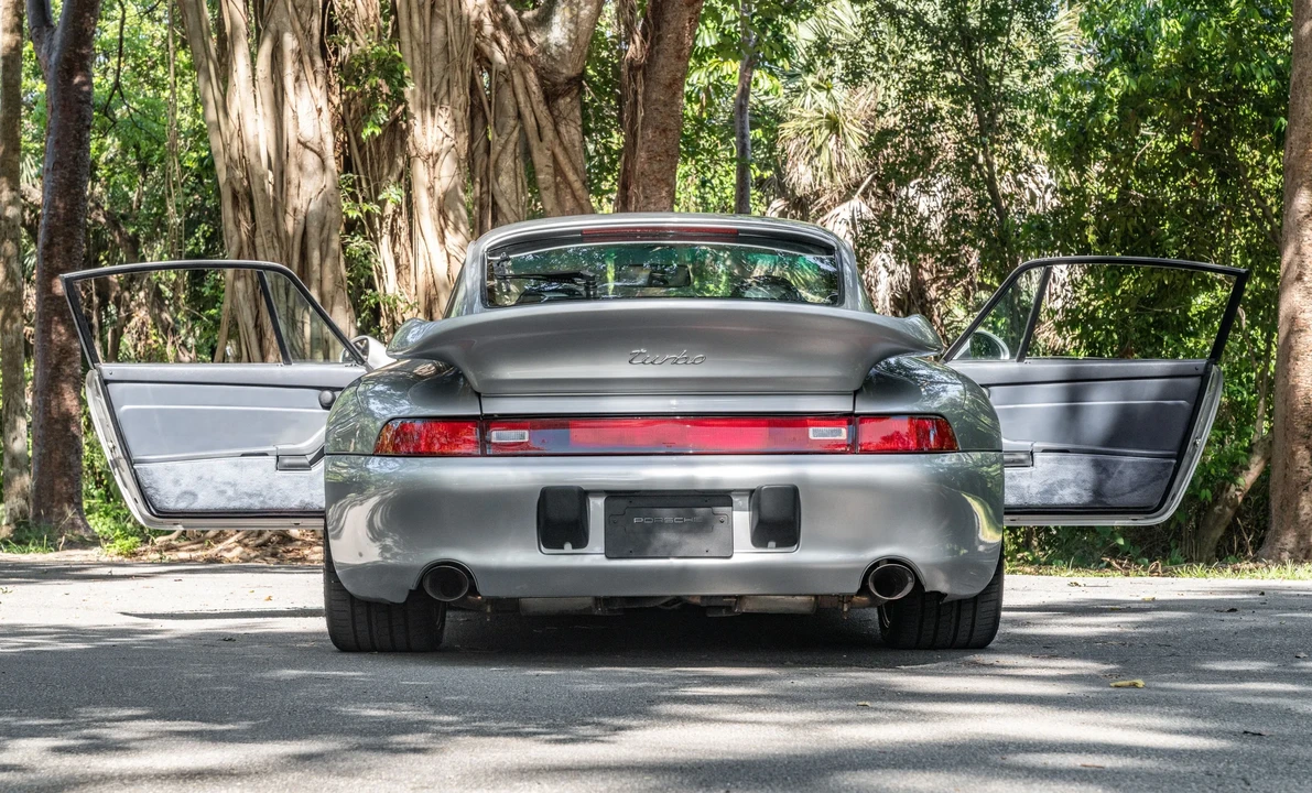 1997 Porsche 993 Turbo - Image 10 of 31