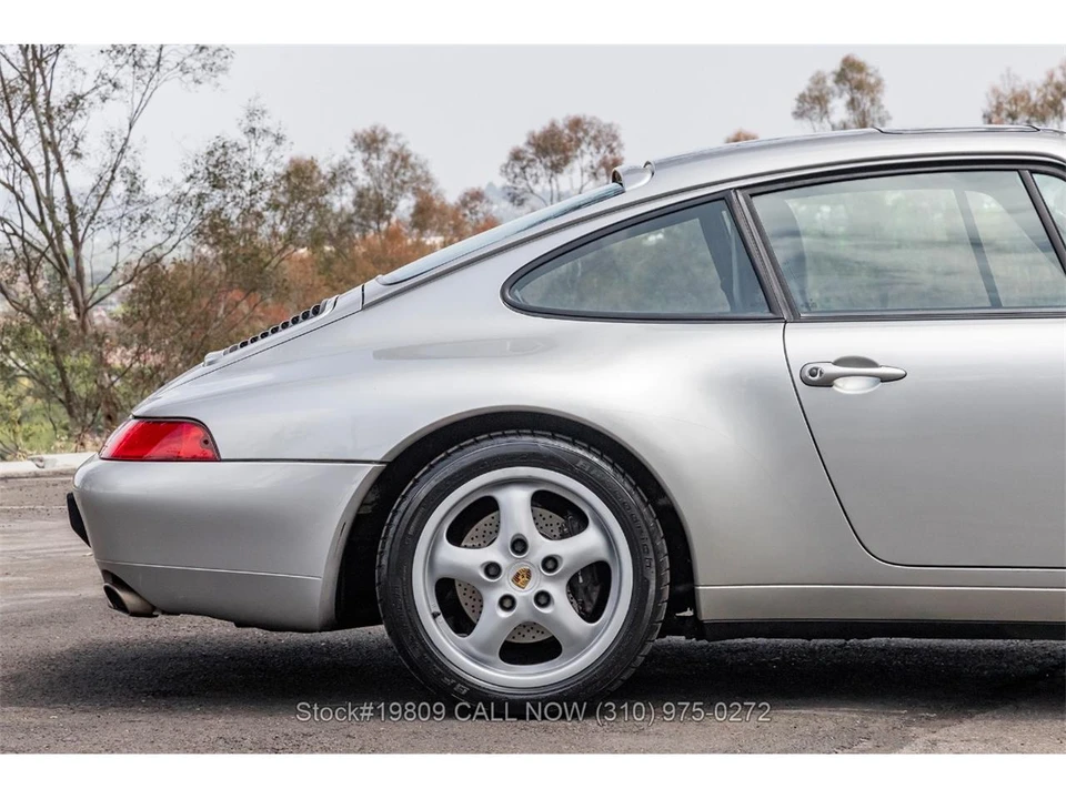1997 Porsche 993 Carrera - Image 12 of 31