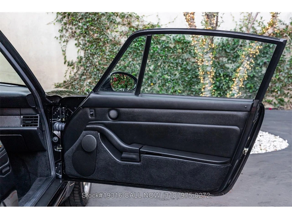 1997 Porsche 993 Carrera - Image 24 of 31