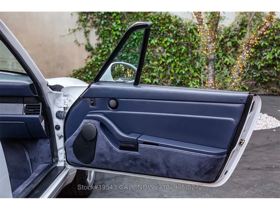 1997 Porsche 993 Carrera - Image 28 of 31