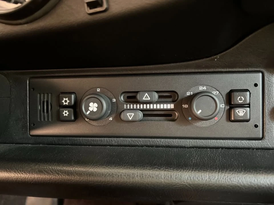 1997 Porsche 993 Carrera 4S - Image 15 of 20