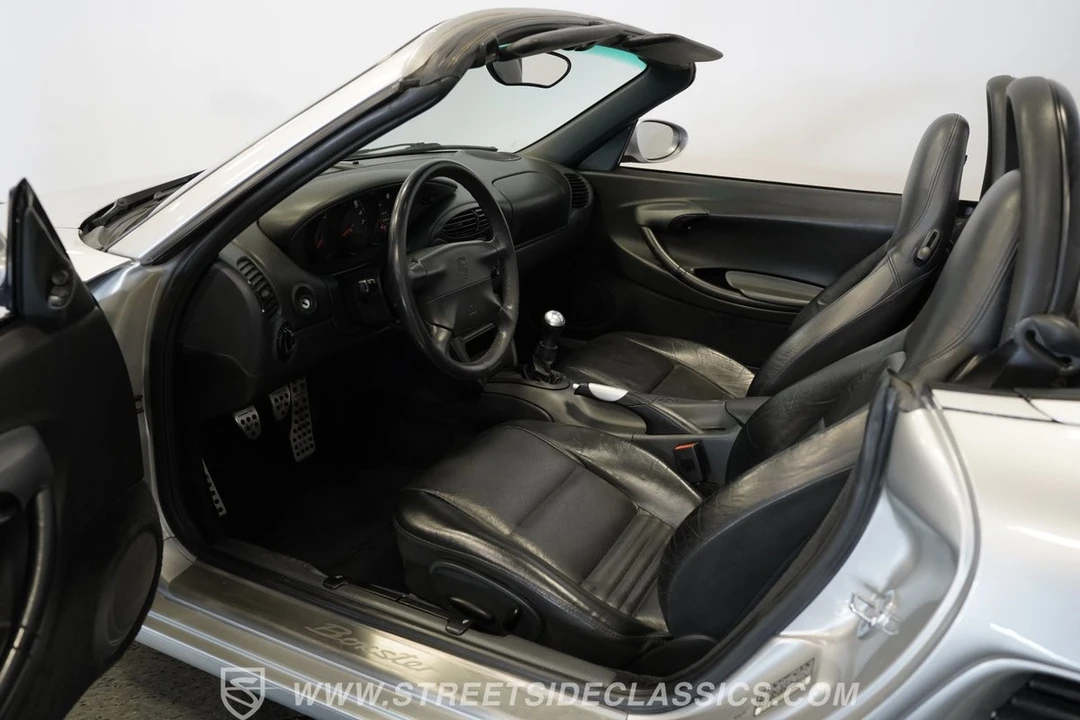 1997 Porsche 986 Boxster - Image 4 of 12