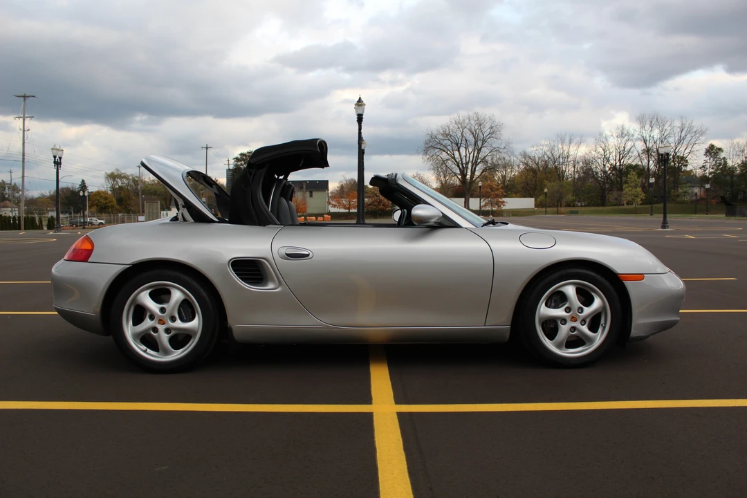 1997 Porsche 986 Boxster - Image 12 of 31