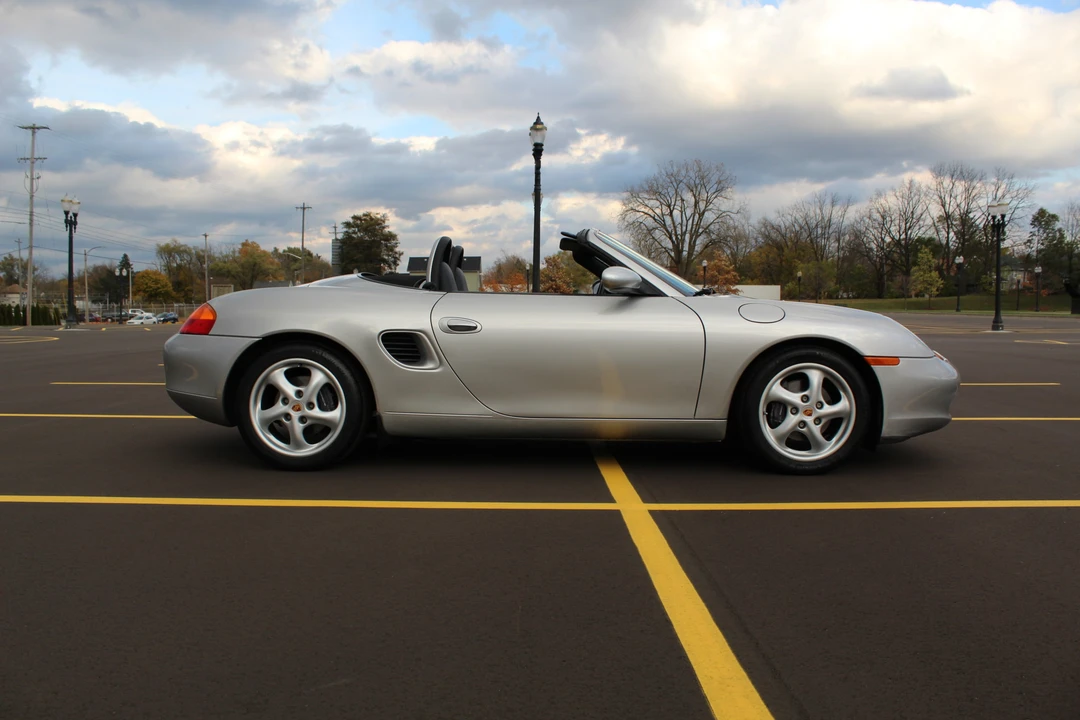 1997 Porsche 986 Boxster - Image 11 of 31