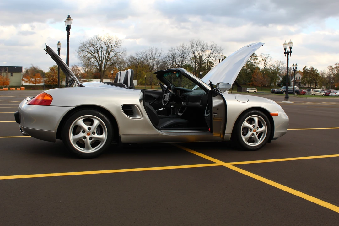 1997 Porsche 986 Boxster - Image 10 of 31