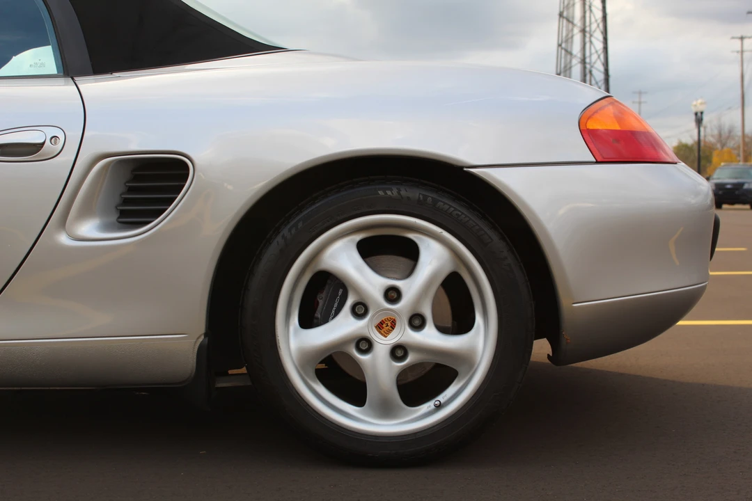 1997 Porsche 986 Boxster - Image 24 of 31