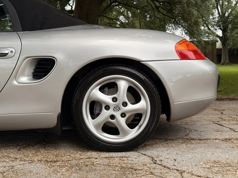 1997 Porsche 986 Boxster - Image 22 of 31