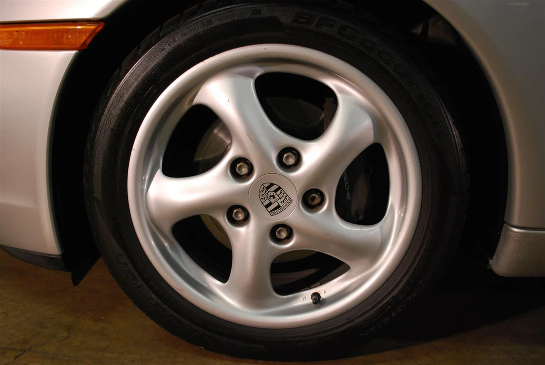 1997 Porsche 986 Boxster - Image 26 of 31