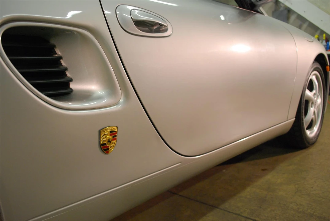 1997 Porsche 986 Boxster - Image 15 of 31
