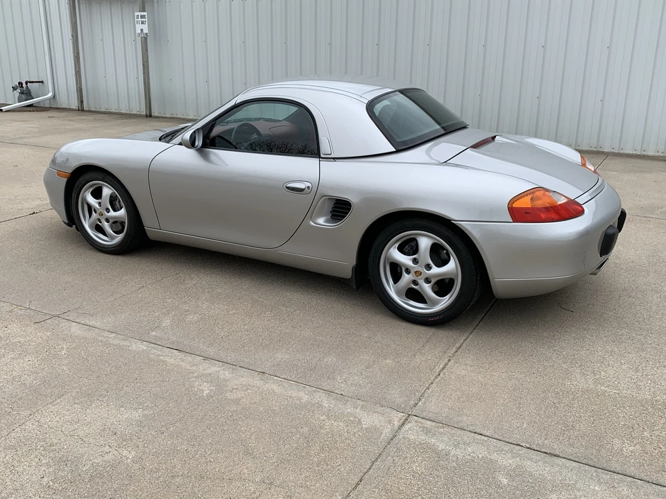 1997 Porsche 986 Boxster - Image 12 of 31