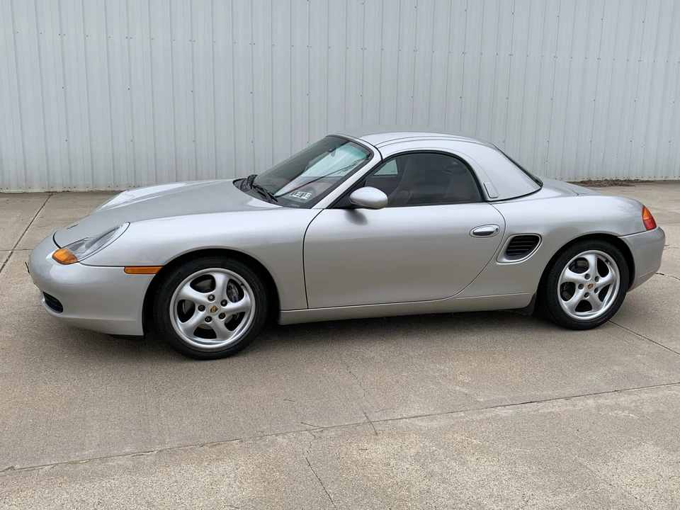 1997 Porsche 986 Boxster - Image 15 of 31