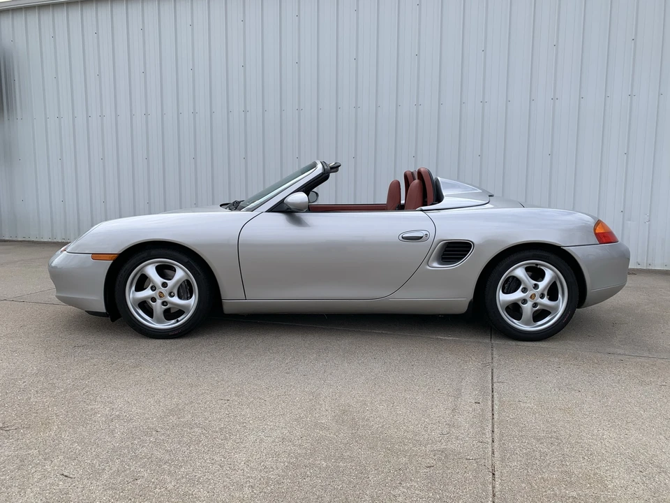 1997 Porsche 986 Boxster - Image 13 of 31
