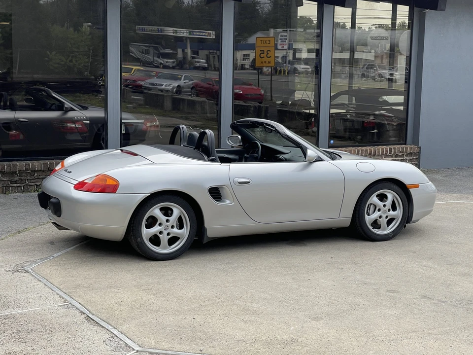 1997 Porsche 986 Boxster - Image 12 of 31