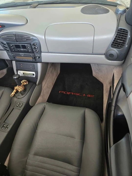 1997 Porsche 986 Boxster - Image 6 of 8