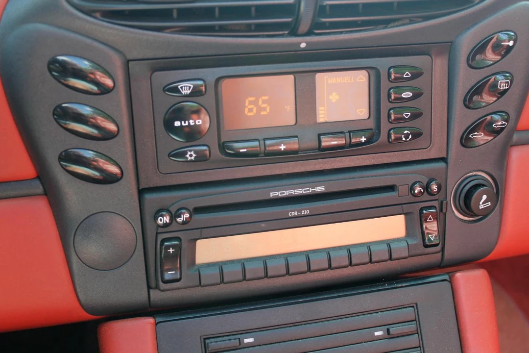 1997 Porsche 986 Boxster - Image 27 of 27