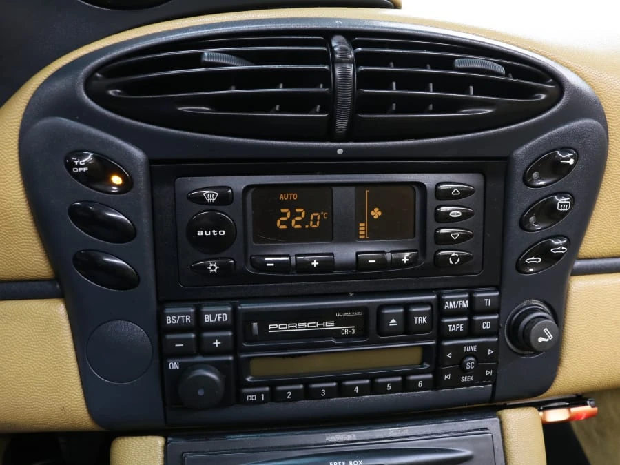 1997 Porsche 986 Boxster - Image 25 of 31