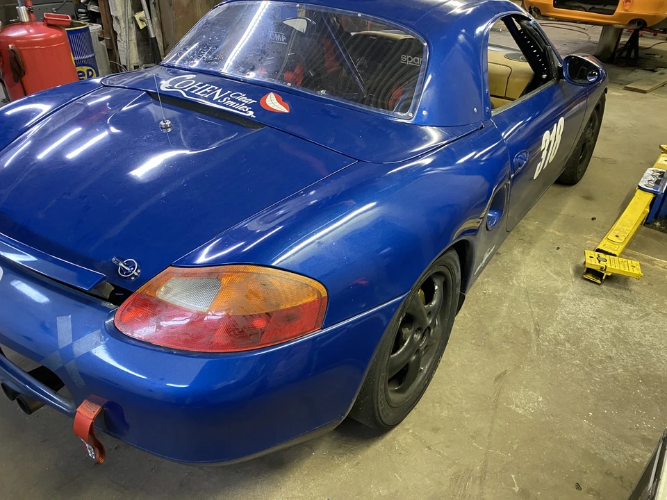 1997 Porsche 986 Boxster - Image 25 of 31