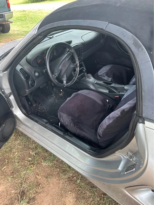 1997 Porsche 986 Boxster - Image 6 of 12