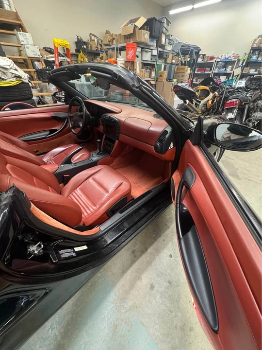 1997 Porsche 986 Boxster - Image 16 of 17