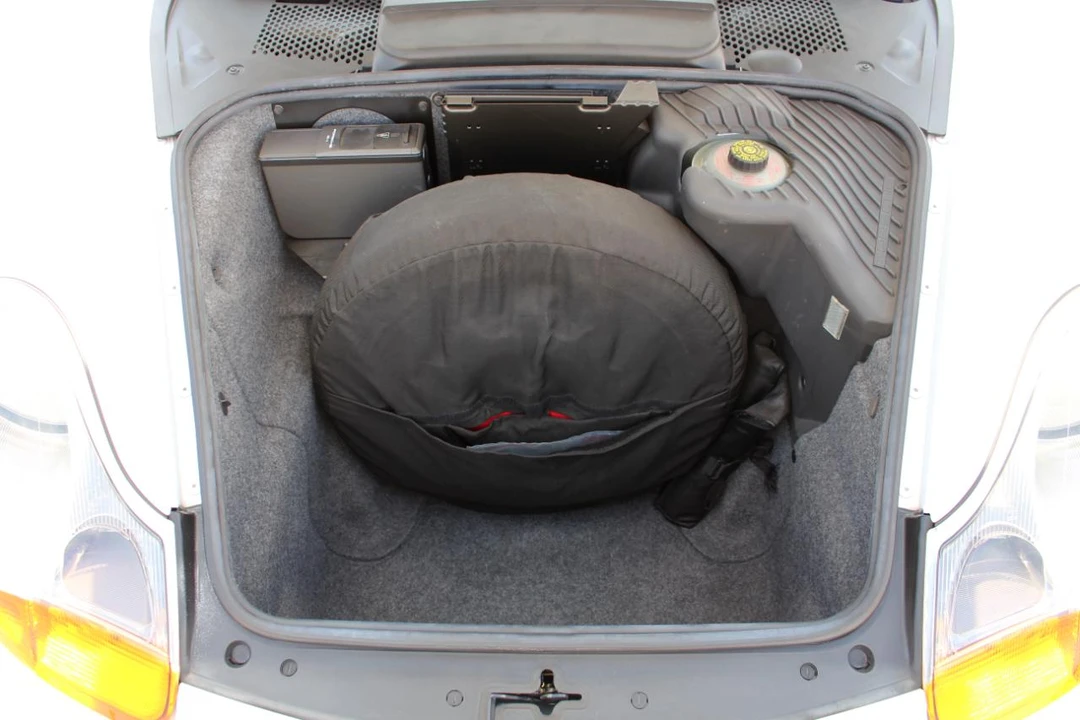 1997 Porsche 986 Boxster - Image 30 of 31