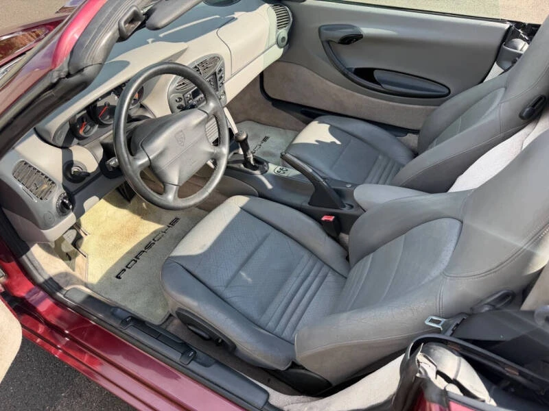 1997 Porsche 986 Boxster - Image 28 of 31