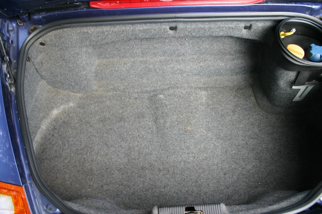1997 Porsche 986 Boxster - Image 5 of 15