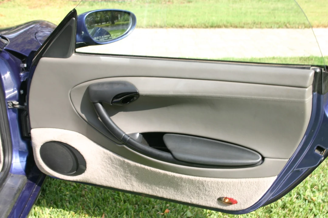 1997 Porsche 986 Boxster - Image 3 of 15