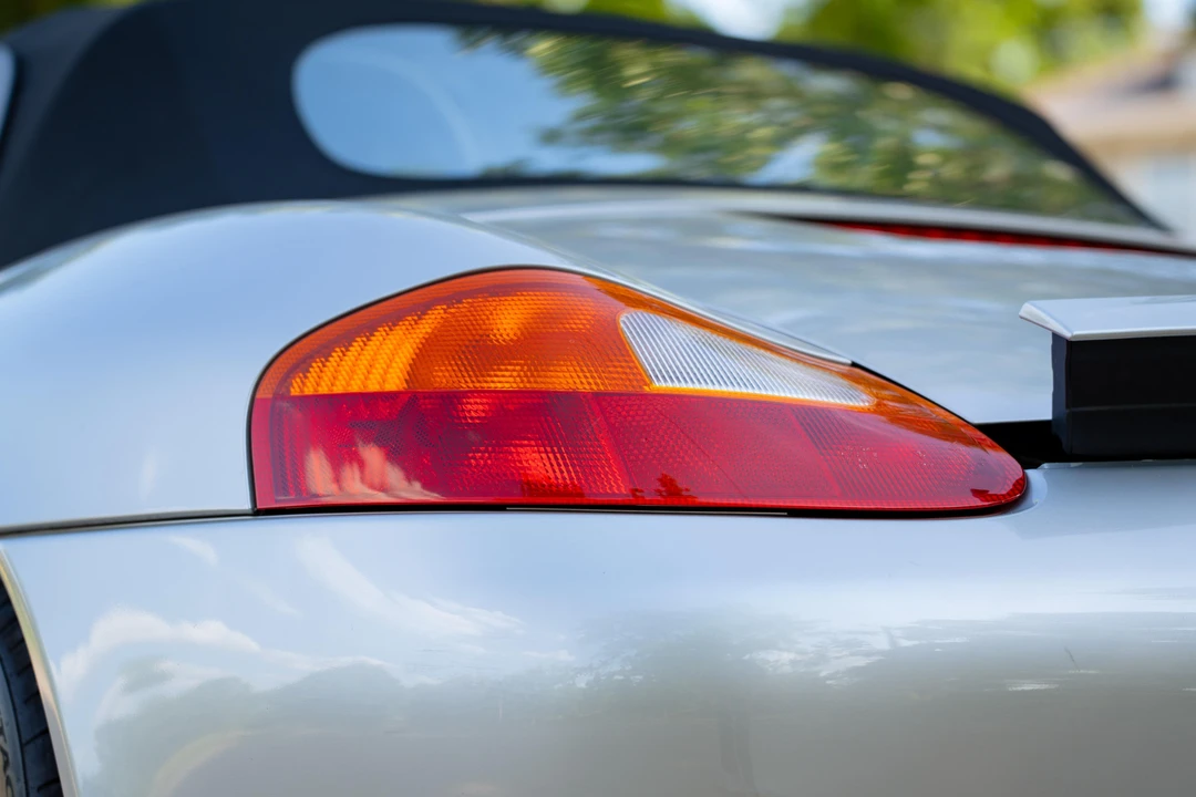 1997 Porsche 986 Boxster - Image 17 of 31