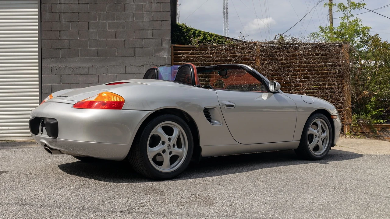 1997 Porsche 986 Boxster - Image 11 of 31