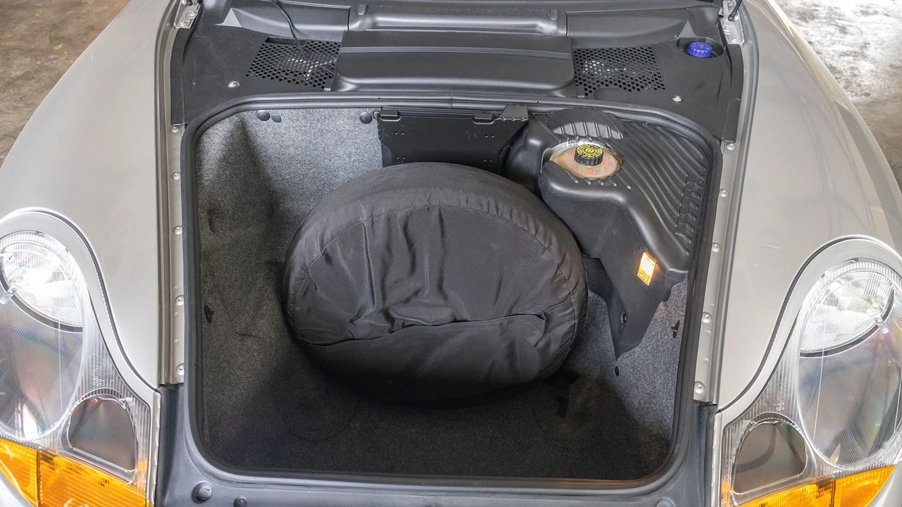 1997 Porsche 986 Boxster - Image 4 of 31
