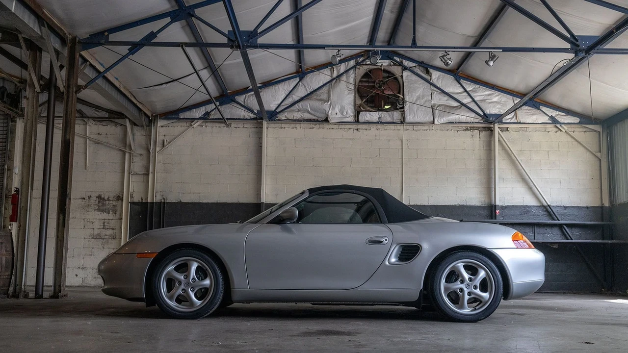 1997 Porsche 986 Boxster - Image 14 of 31